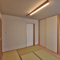 大根畑を望む和室