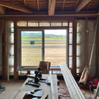 大根畑を望む和室